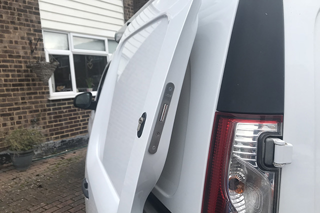 Mercedes Citan 2012 Deadlock