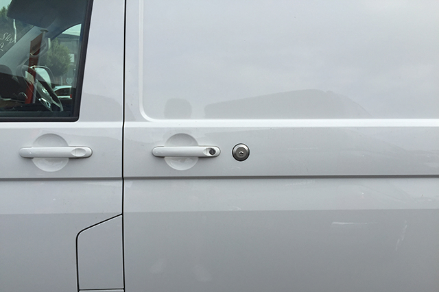 VW Transporter T6 Slamlock